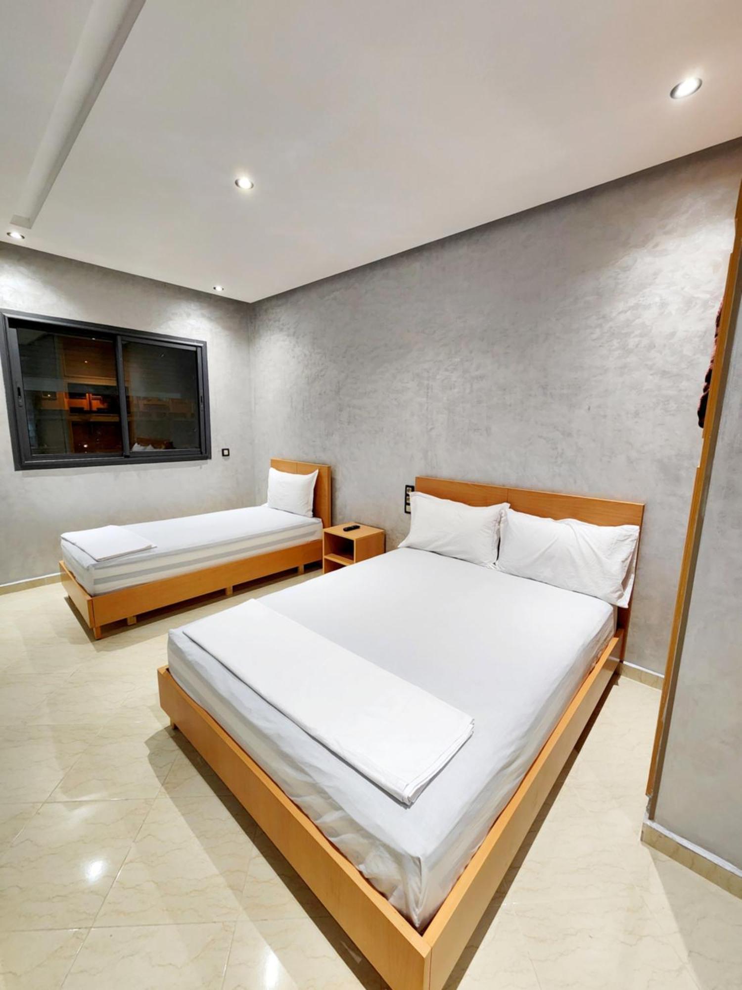 Adam Temara Habitación foto
